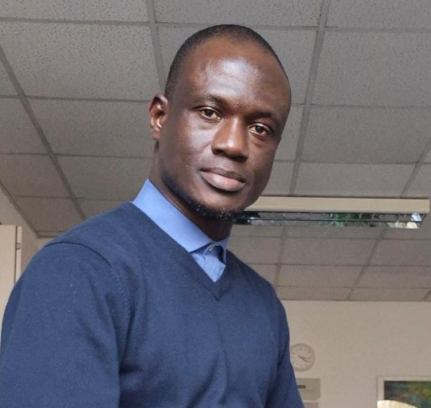 Responsable_de_suivi_et_évaluation